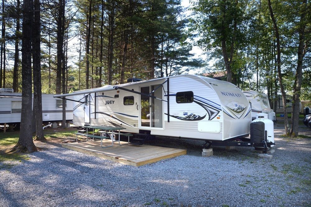 Lake George Escape - Campground Warrensburg Eksteriør billede