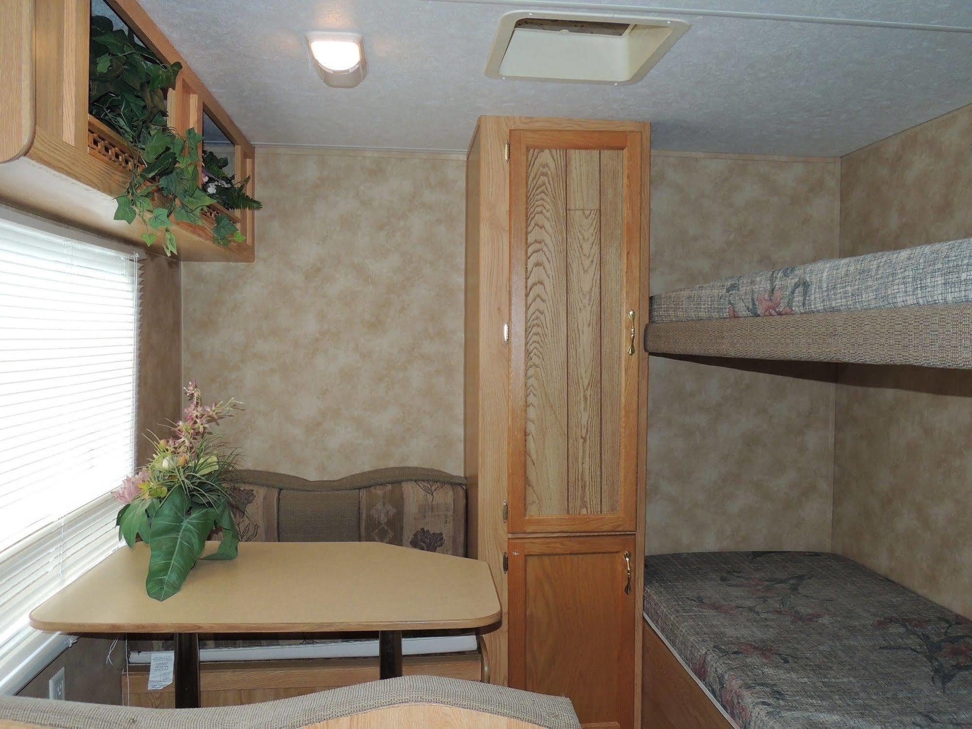 Lake George Escape - Campground Warrensburg Eksteriør billede